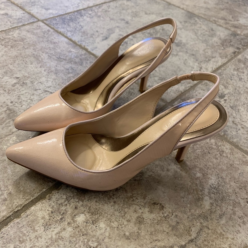 Calvin Klein size 5 nude slingback pumps